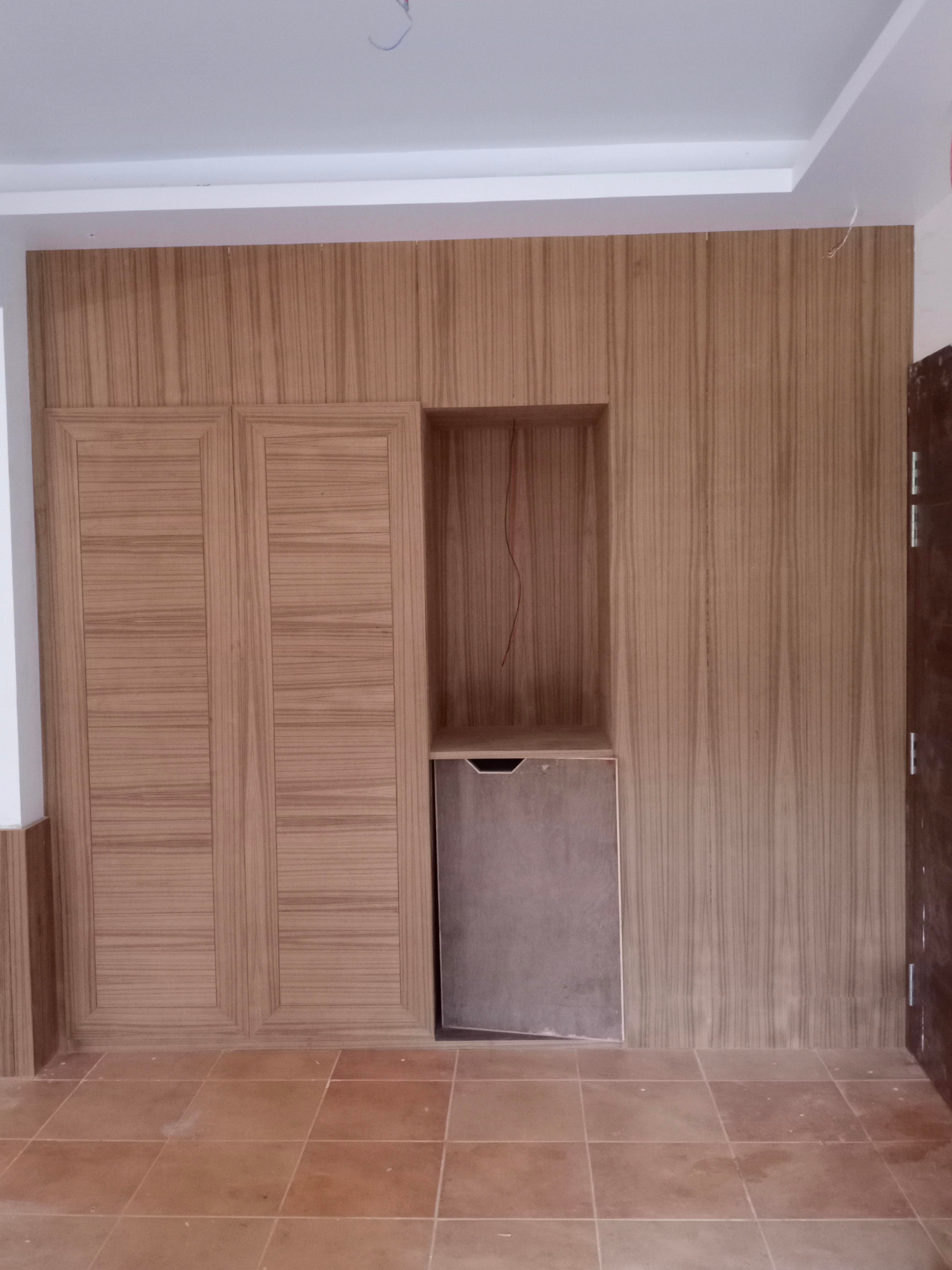 Wardrobe with Loft Storage